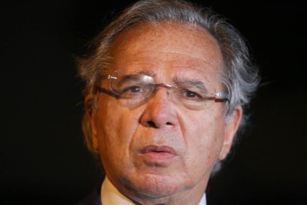 Paulo Guedes critica a estabilidade dos servidores públicos