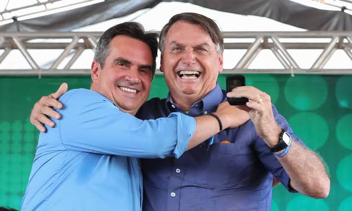 Bolsonaro teria citado Ciro Nogueira na conversa com Luís Miranda