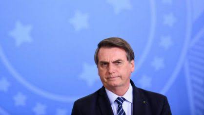 Bolsonaro será levado a SP para avaliação de possível 'cirurgia de emergência'