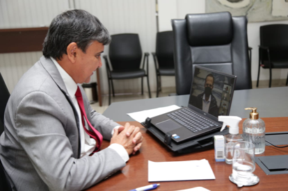 Wellington Dias em reunião com governadores