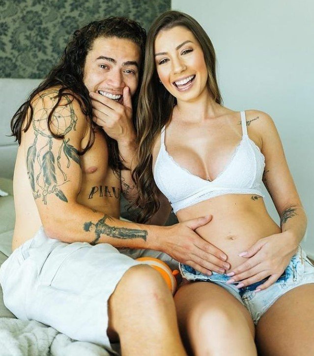Whindersson ficou noivo de Maria Lina em março deste ano