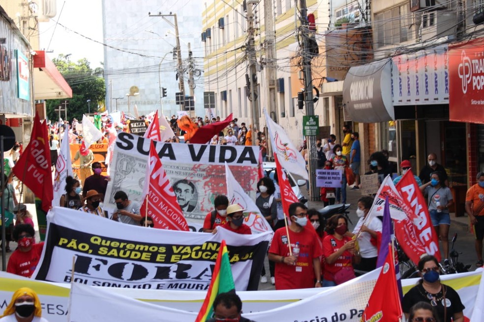 Fora Bolsonaro!