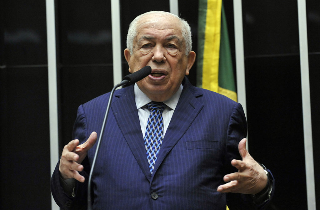 Paes Landim deixou o mandato e completa um ano sem desocupar imóvel da Câmara