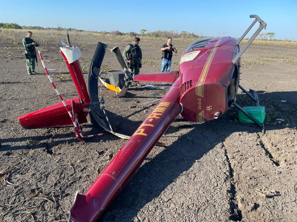 Helicóptero com 300 kg de cocaína cai no Pantanal