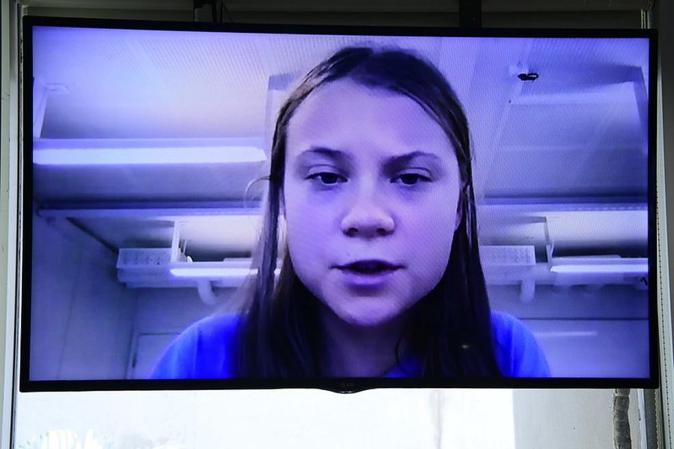 No Senado, Greta Thunberg diz que atuação do Brasil no meio ambiente é 'vergonhosa'