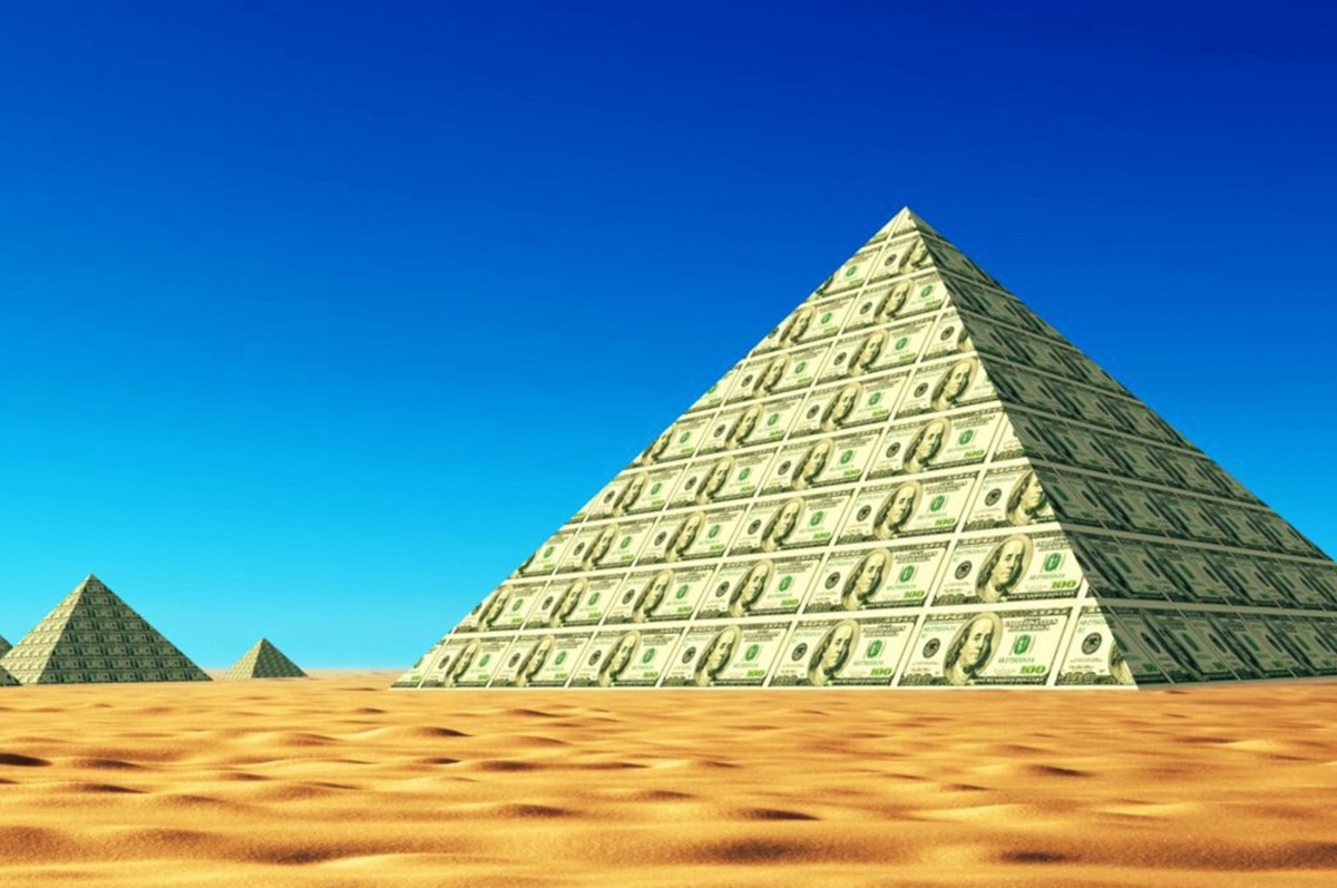 'Pirâmide Financeira'