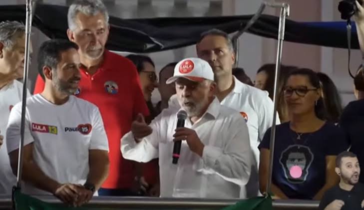 Vídeo- “A gente vai colocar Pazuello na cadeia”, diz Lula