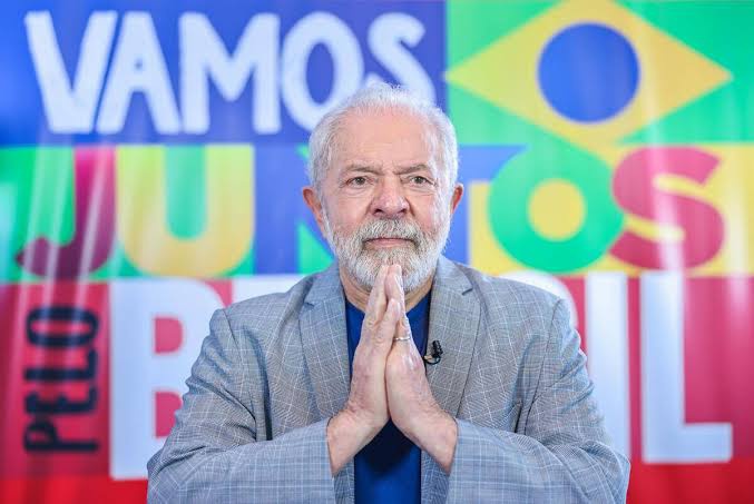 Lula tem apoio da Frente Ampla pela Democracia