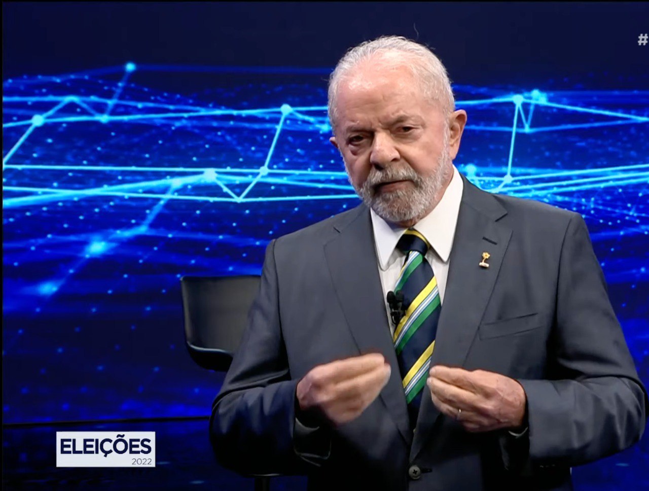 AtlasIntel: Lula foi melhor no debate para 52,6% dos indecisos pesquisados