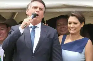 Bolsonaro e Michelle(Reprodução)