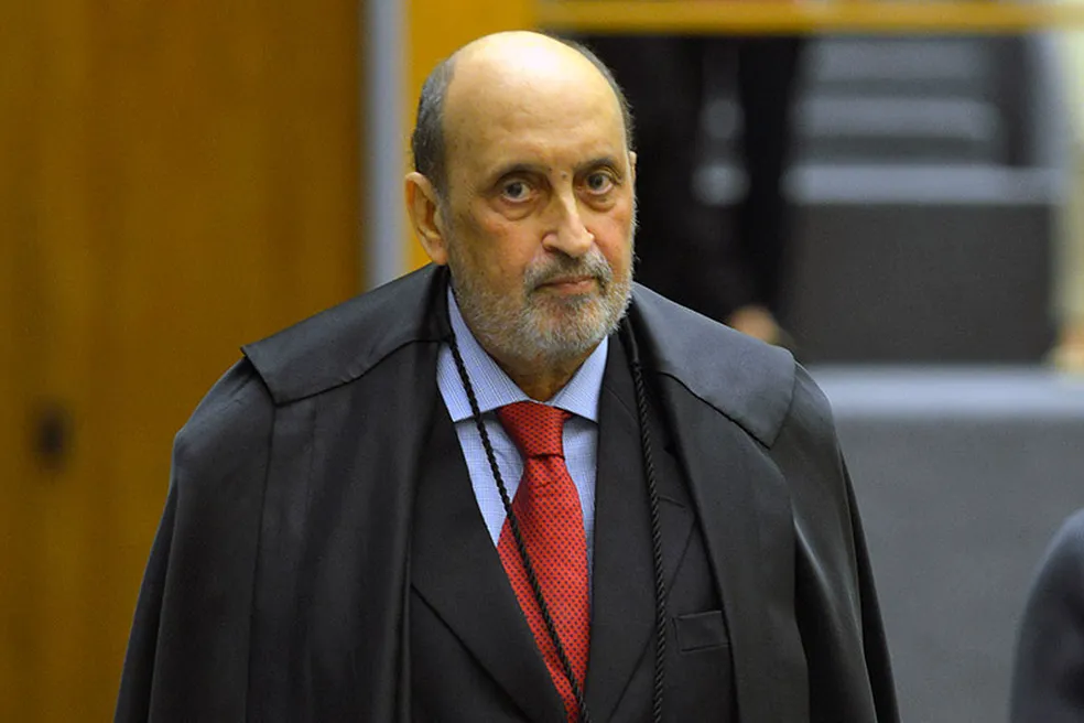 Morre ministro Gilson Dipp, ex-vice-presidente do STJ, aos 78 anos