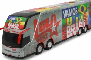 Lula começa o “governo ônibus”(Reprodução)