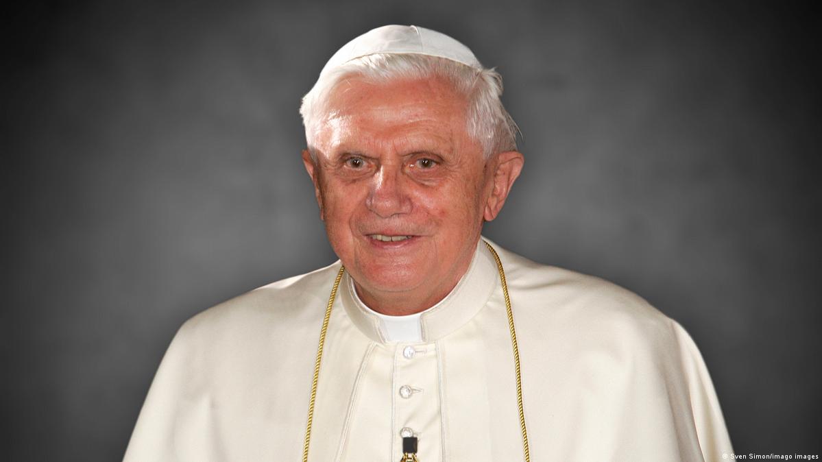 Morre Papa Emérito Bento XVI