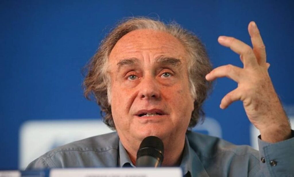 Arnaldo Jabor, da esquerda festiva à direita rancorosa, por Luis Nassif