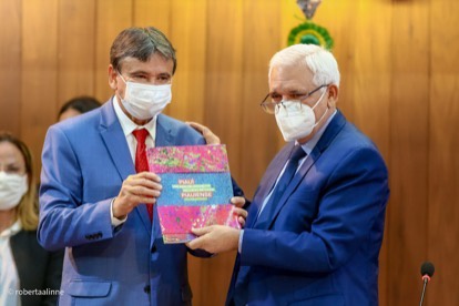 Governador e o presidente da Alepi, Themístocles Filho