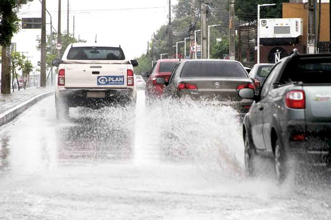 Inmet emite alerta de vendaval para cidades do Piauí