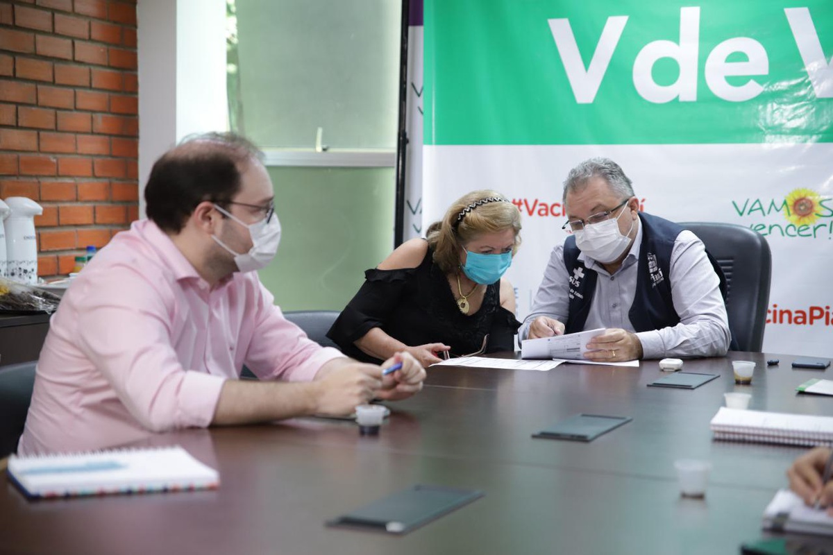COE aprova a liberação do uso de máscaras em ambientes abertos no Piauí