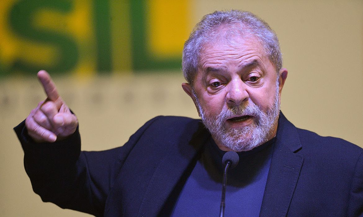 Lula: "Evangélicos têm que saber que já foram melhor tratados e que Bolsonaro não acredita em Deus“