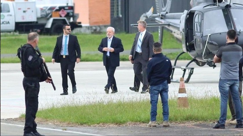 Ex-presidente volta à Curitiba nesta sexta-feira