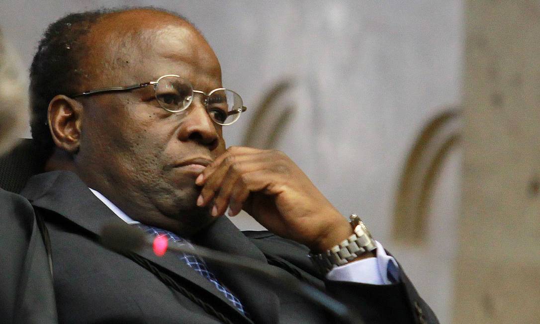 Joaquim Barbosa é cortejado pela mídia para substituir Moro na terceira via