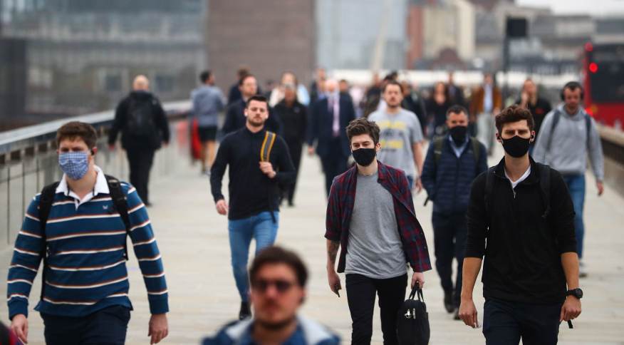 Relaxamento do uso de máscaras pode atrasar fim da pandemia, alerta Fiocruz