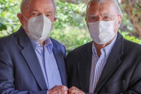 Lula se reúne com José Sarney em Brasília