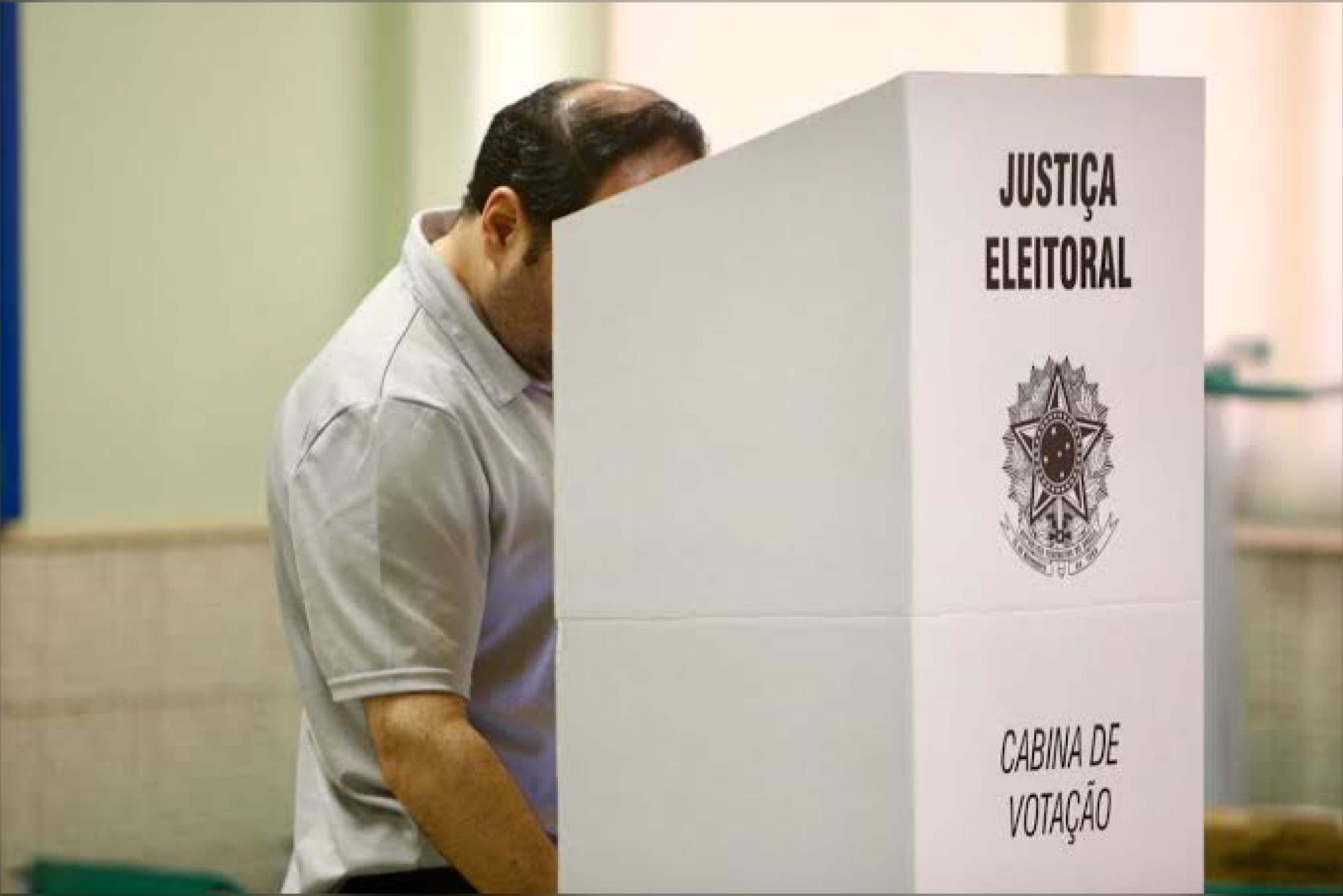 Inflação pode mudar voto de 3 em cada 10 eleitores, e da metade dos jovens