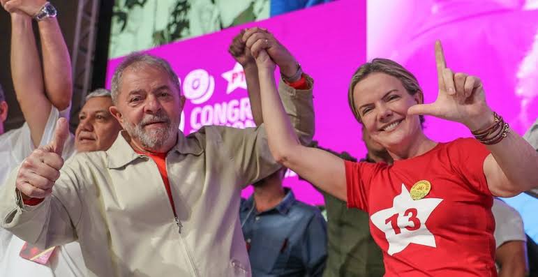 Gleisi e Lula