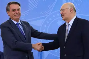 Bolsonaro e Milton Ribeiro(Clauber Cleber Caetano/PR)