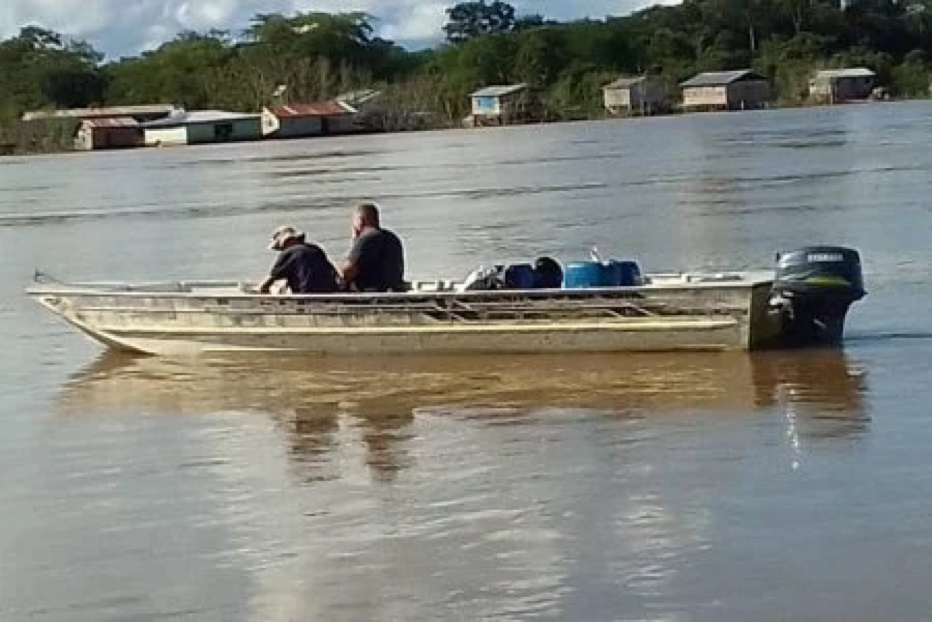 PF prende dois suspeitos por sumiço de jornalista e indigenista no AM