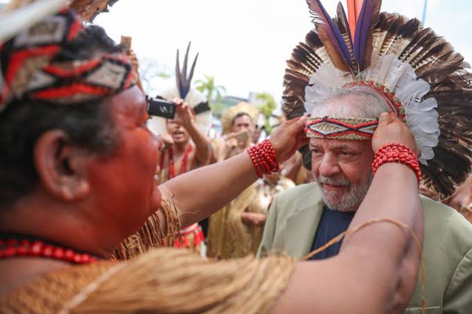 “Terei imenso prazer de demarcar todas as terras que precisarem ser demarcadas", diz Lula