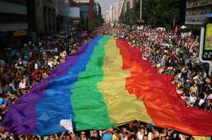 Parada LGBT(Fórum)