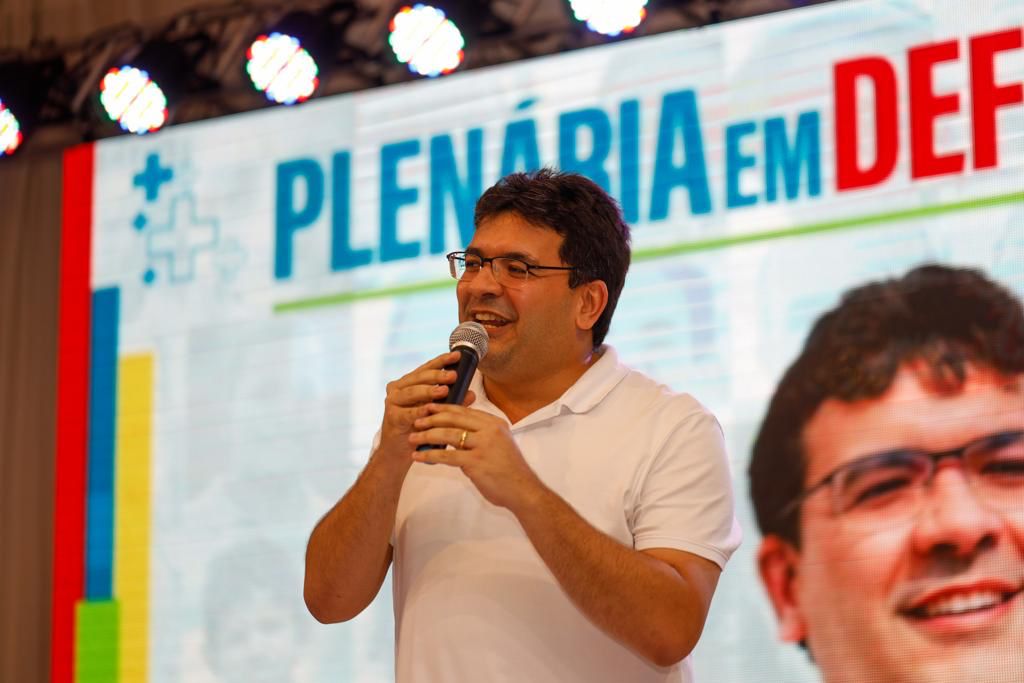 Rafael Fonteles defende fortalecimento do SUS em evento no Centro de Teresina