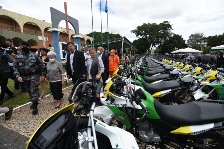 Governo entrega mais de 200 motos para reforço nas ações de segurança do Piauí