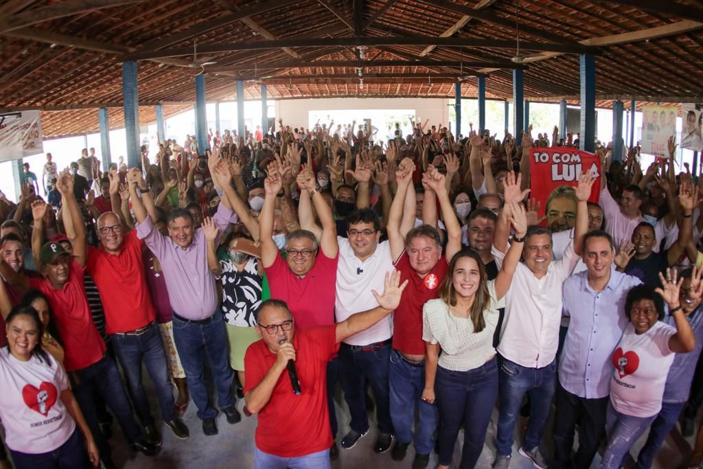 Time do povo em Elesbão Veloso