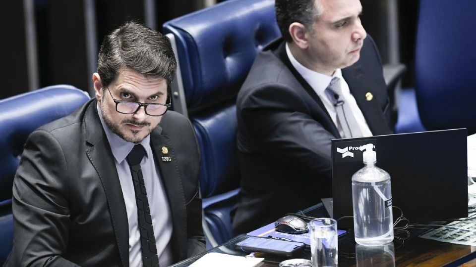 Senador diz que recebeu R$ 50 milhões do orçamento secreto por ter apoiado Rodrigo Pacheco