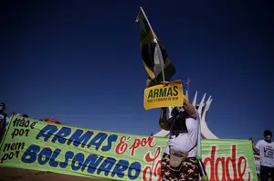 Protesto pró-armas na Esplanada dos Ministérios, em Brasília (DF), em julho de 2020(Folhapress)