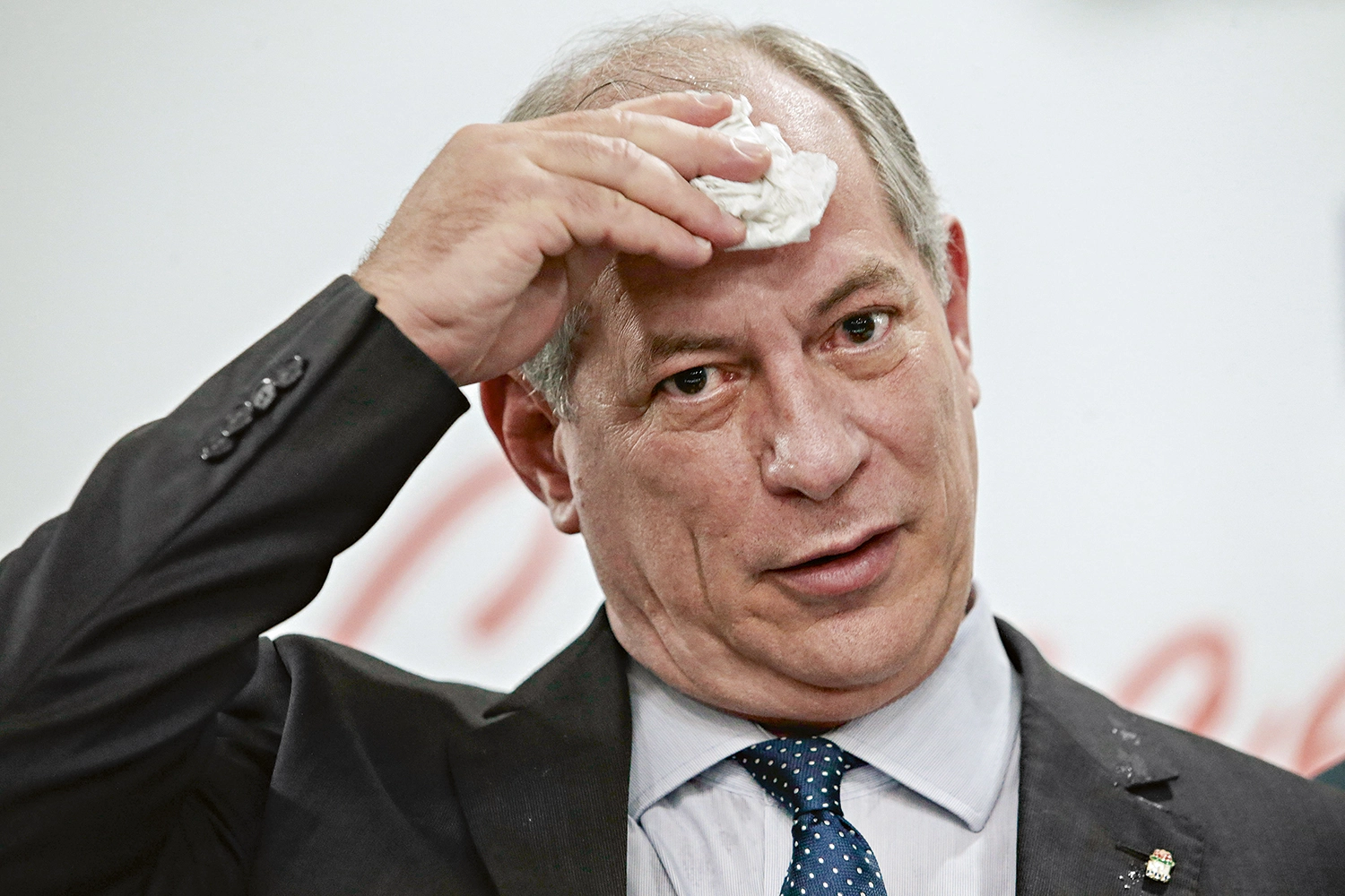 O mundo mágico de Ciro Gomes