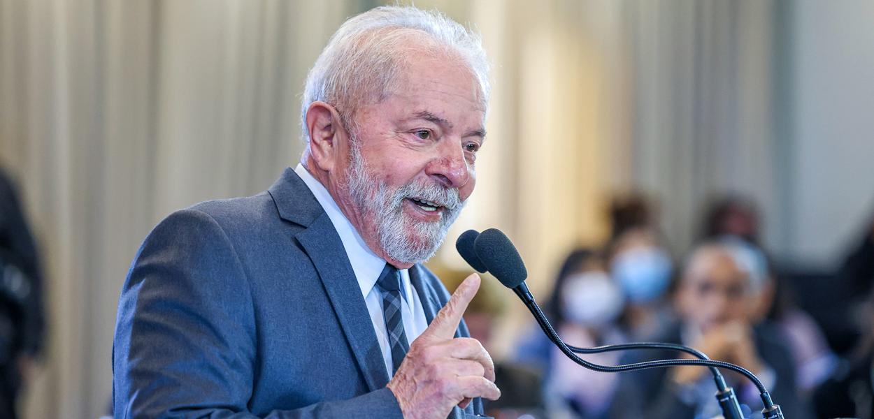 Lula segue na frente em pesquisa FSB/BTG