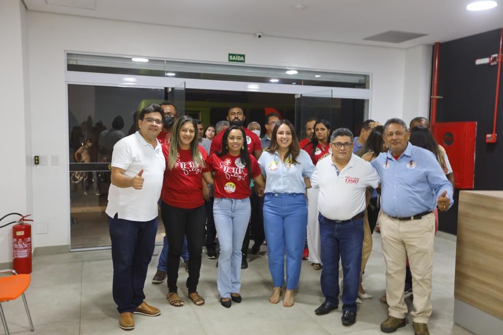 Rafael e Rejane recebem apoio dos evangélicos em plenária