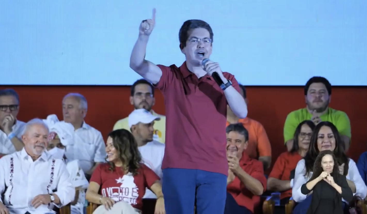 Vídeo: Randolfe Rodrigues destaca história do PI durante discurso em Teresina