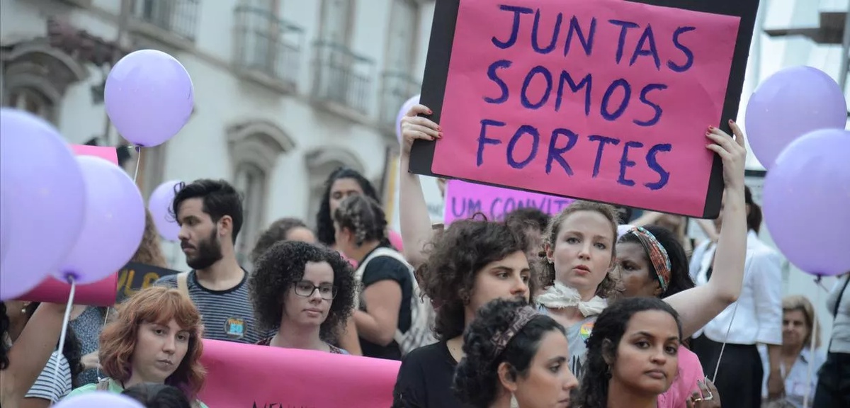 Ato contra a violência de gênero no Rio