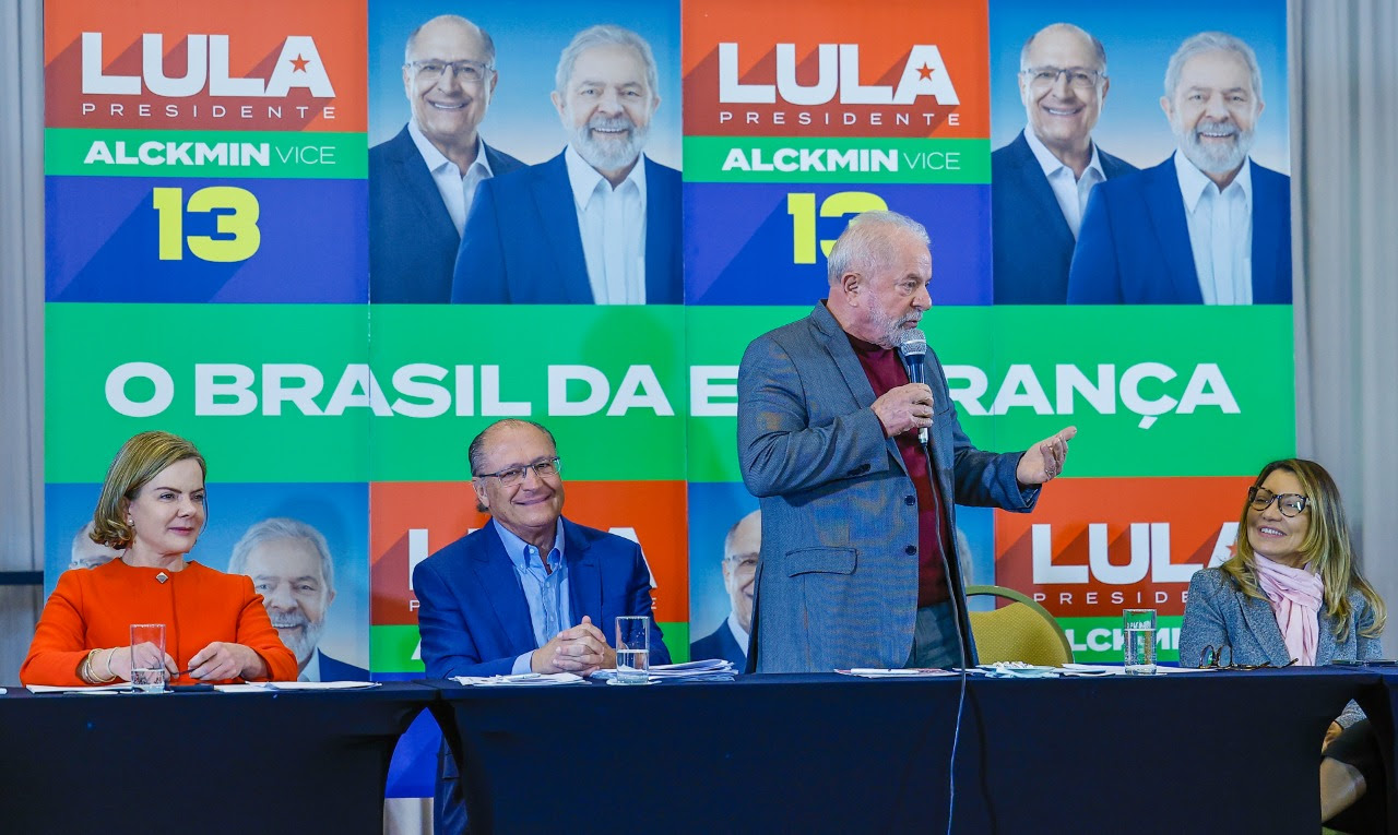 Sete de setembro deve ser comemorado com alegria e união de todos, diz Lula