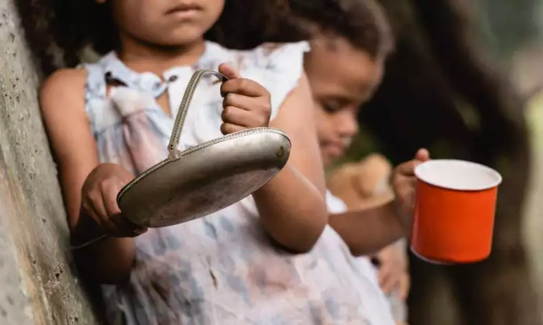 Novo insulto bolsonarista é dizer que fome no Brasil é uma grande fake news