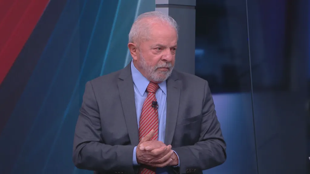 Waack entrevista Lula em série com presidenciáveis