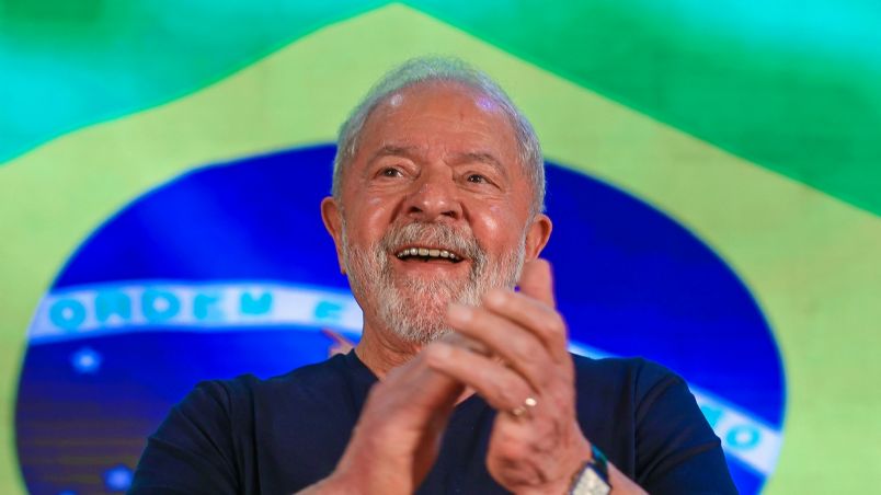 New York Times destaca provável volta épica de Lula ao poder