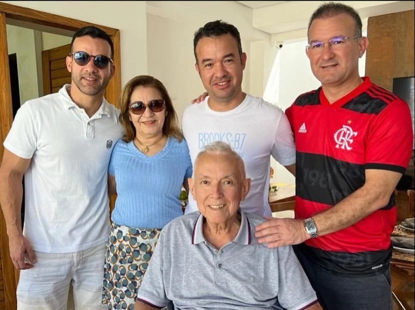 O professor José Nunes e sua família