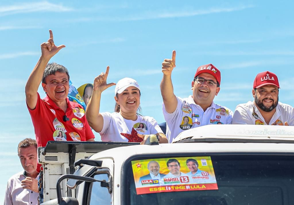 ”Vamos resgatar o Brasil”, dizem Rafael e Wellington em visita ao centro-sul do estado