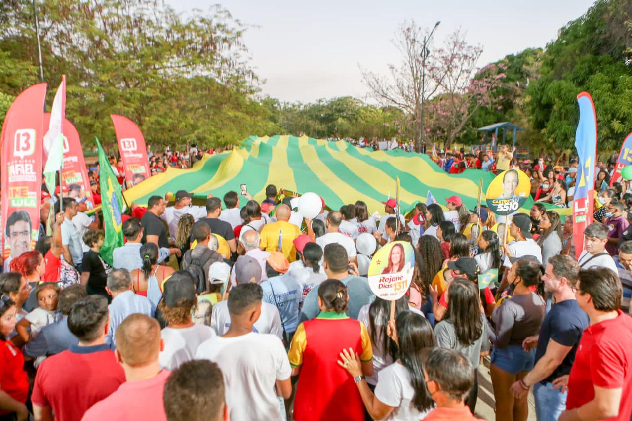 Rafael e Wellington realizam “Abraço da Independência” em Teresina