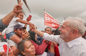 Lula e o Povo Brasileiro(Ricardo Stuckert)